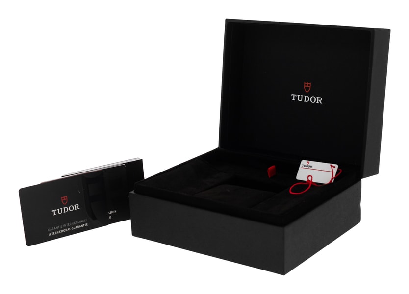 Tudor Black Bay M79230N-0009